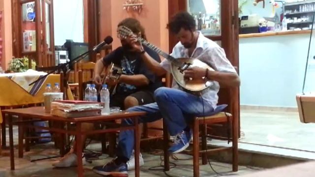 Crazy Bouzouki player смотреть онлайн