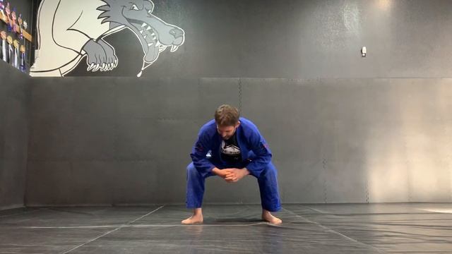 Basic stretching with Professor Jeremy Adler смотреть онлайн