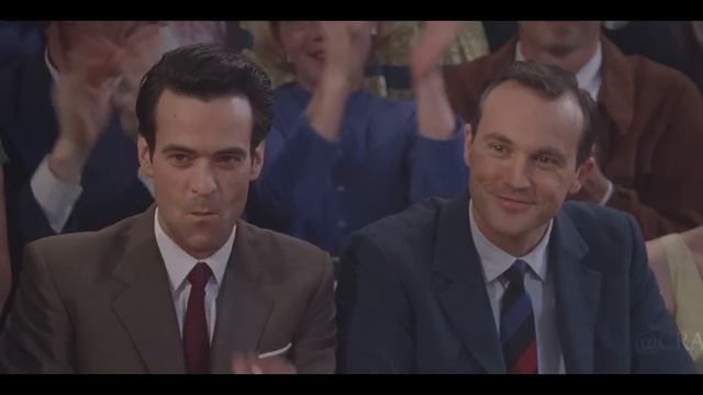 Над ней издевались за то она печатает 2 пальцами но девчонка стала машинисткой №1 в мире