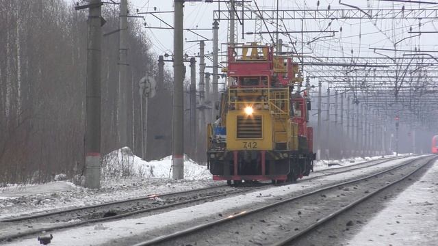 Автомотрисы АДМ1-742 и АДМ-1540 смотреть онлайн