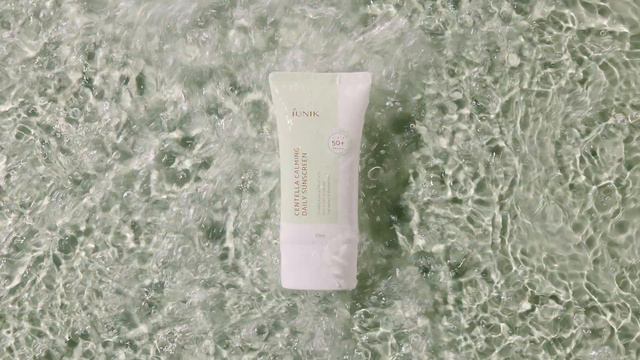 NEW!!! iUNIK Солнцезащитный крем для лица с экстрактом центеллы SPF50 РА++++ смотреть онлайн