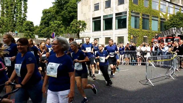Kronprins Frederik i Royal Run Aarhus смотреть онлайн