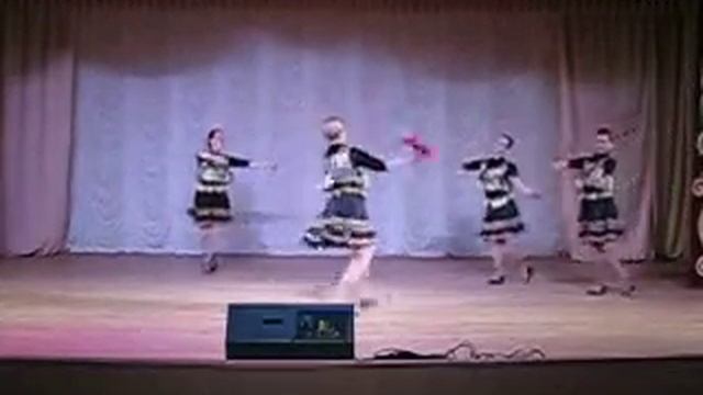 "Русская плясовая" фолк-данс "Жар-Птица" смотреть онлайн