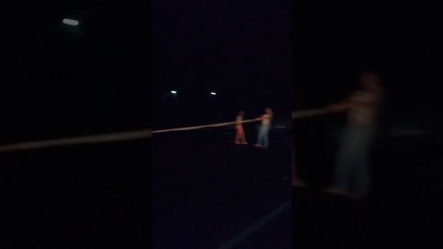 Упало дерево на дорогу. Ужас