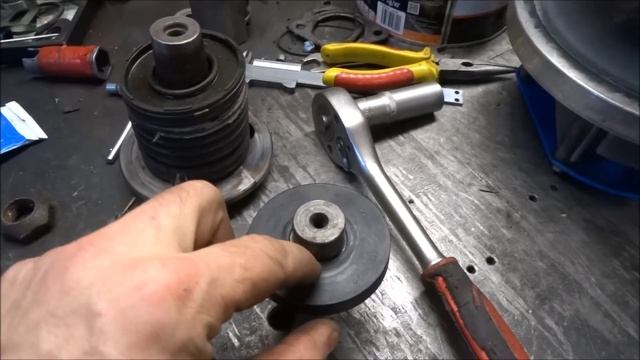 КАК ПРОВЕРИТЬ САЛЬНИКИ БЛОКА НА СНЕГОХОДЕ БУРАН смотреть онлайн