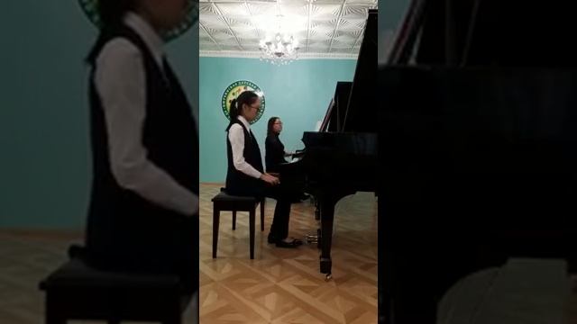 Анисимова Лиза А.Хачатурян "Танец розовых девушек" из балета "Гаяне"Р.н.п." То не ветер ветку клони смотреть онлайн