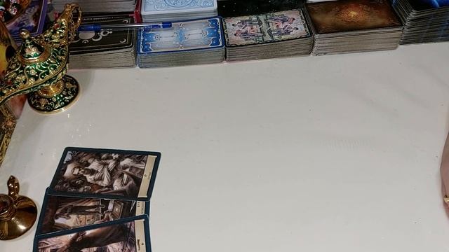 Есть ли у Неё другой..Что вас ждёт в ближайшее время..Расклад для Мужчин. Таро Онлайн Гадания смотреть онлайн