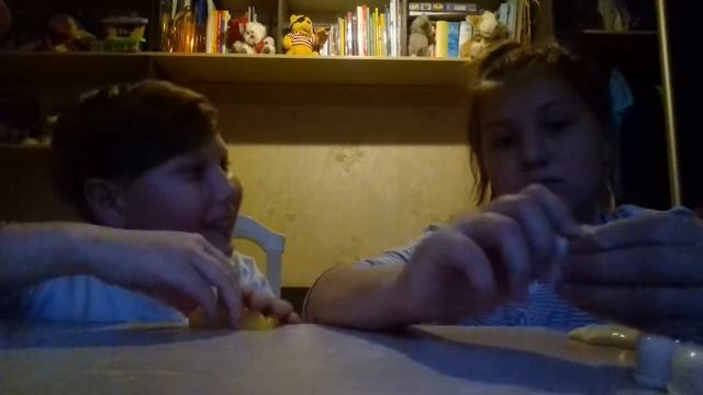 Полина пришла опять ! Она востановила слайм ● я показал как сделать покупкой лизун слаймом ! смотреть онлайн