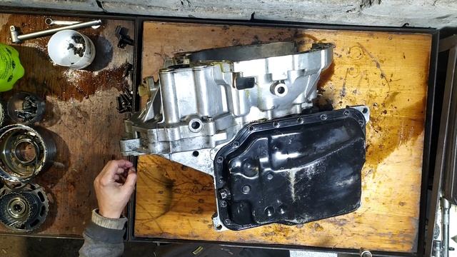 Дефектовка акпп 4F27E Вторая часть Эпизод 4 Гидроблок смотреть онлайн