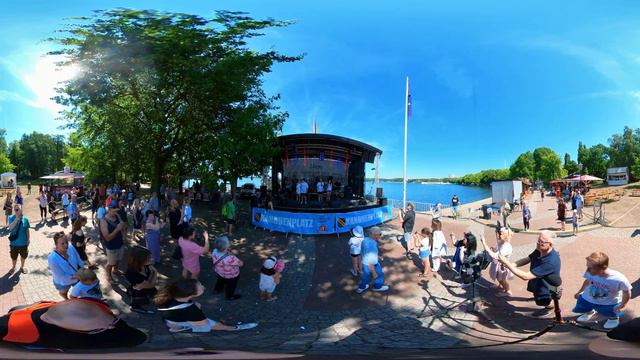 360 Grad Eiskugeln - Song von den METRONOM Girls und JEVATTA. смотреть онлайн