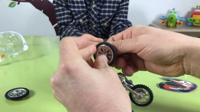 Детский мотоцикл игрушка - X-Stuntz Mini Motocross Finger Dirt Bike смотреть онлайн