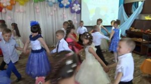 Танец с игрушками Пушистое детство