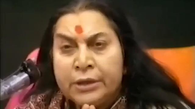 1982-0710 Шри Матаджи о Войде (отрывок из лекции "Муладхара, Свадиштана, Набхи, Войд"). Англия. смотреть онлайн