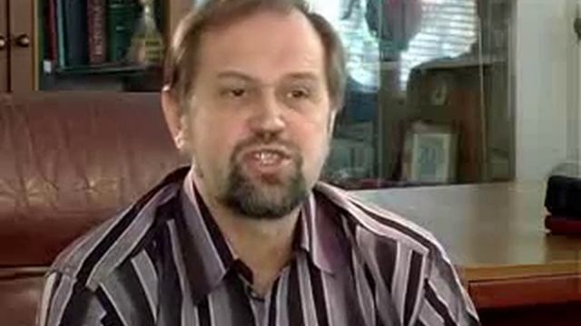 Мне не доверяет девушка, не верит в искренность моих намерений. Что делать? смотреть онлайн