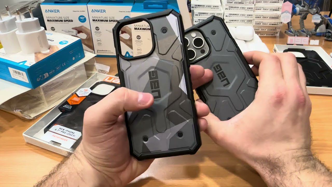 Лучшие чехлы UAG на IPhone 15 Pro Max - лучшая защита!