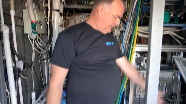 Сравнение Роботов SAMSON 3D и LEISUWASH смотреть онлайн