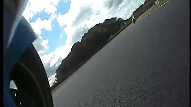 onboard suzuki gsxr srad veiw from front wheel смотреть онлайн