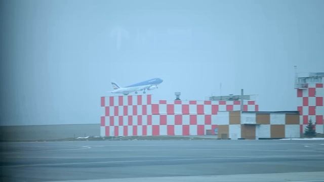 Jingle Bells In Chisinau Intl Airport