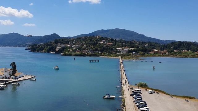 Landing Airplane.. #Kanoni Corfu Greece смотреть онлайн