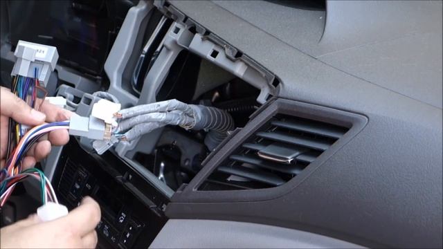 Installing LEXXSON Android 10.1 Car Radio Stereo into a 2012 9th gen Honda Civic Hybrid. смотреть онлайн