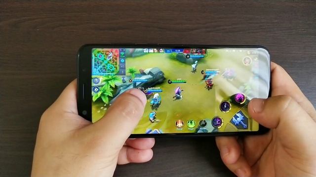 ASUS Zenfone Max Pro M1 PUBG, Mobile Legends Gaming Test смотреть онлайн