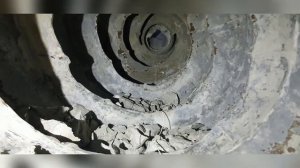 Отбиваем бетон в бочке Автобетоносмесителя, лопости ,камаз 6520 2021