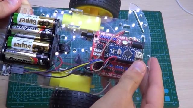 Arduino Проекты #21 "Собираем машинку" [Сборка и программный код] смотреть онлайн