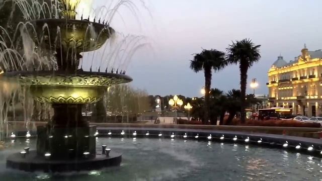 Баку. От Филармонии через Губернаторский садик смотреть онлайн