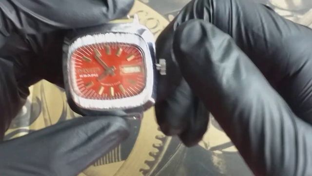 Часы ракета кварц,двойной календарь,сделано в СССР. смотреть онлайн