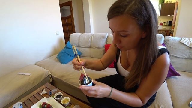 Новая доставки еды в Одессе "Sushi Icons" Заказали Суши и Роллы / Обзор / Сделали выходной от кухни смотреть онлайн