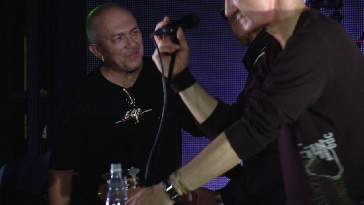 42. Кривые ноги (ГПД видео-1988) – Разные Люди – 30 лет! ГПД – 32! (СПб, «Aurora» 2.06.2019) смотреть онлайн