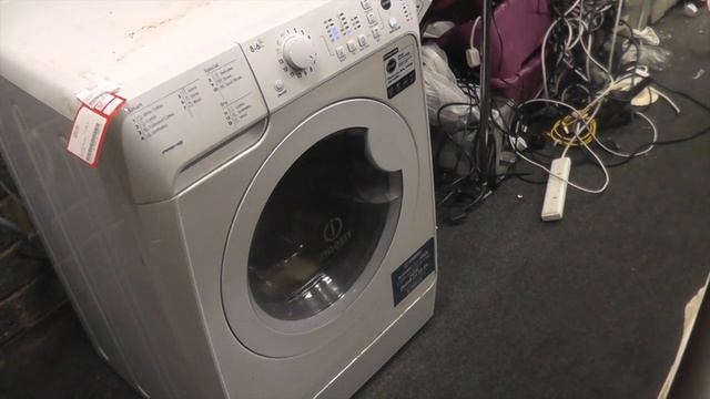 British Heart Foundation - Indesit Prime PWDC 8125 Washer Dryer смотреть онлайн