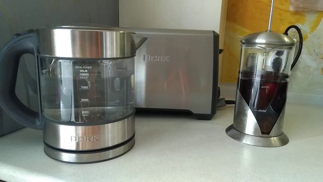 Как легко вскипятить электрический чайник смотреть онлайн