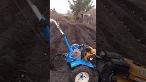 Посадка картошки мотоблоком под окучник