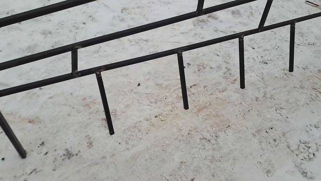 Станок для опороса свиноматок  своими руками!!!