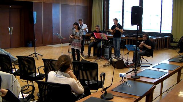Ukulele Club De Bordeaux Concert - 12/02/2015