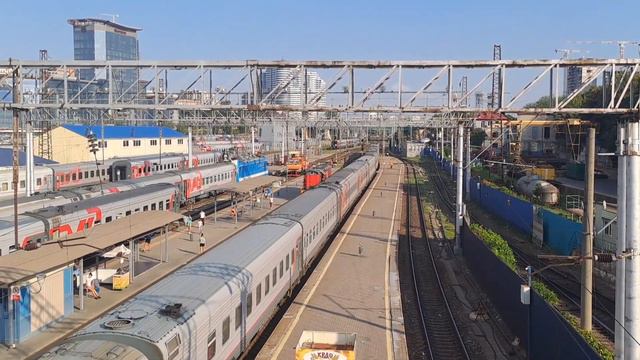 "Частый гость" ЭП1-348 с поездом №155 Анапа - Москва смотреть онлайн