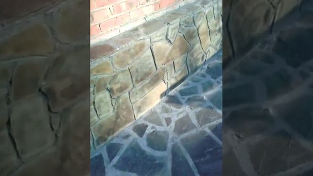 Цоколь из серо-зеленого камня песчаник смотреть онлайн