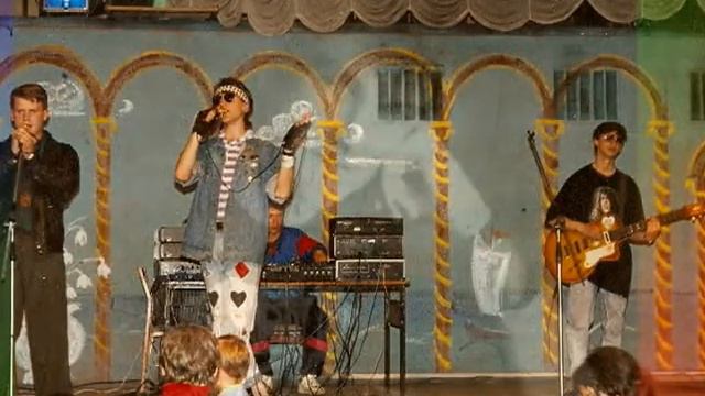 Сергей Чернецкий и группа Застенчивое лето Сиреневая веточка смотреть онлайн