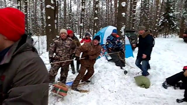Проводы Масленицы. Перетягивание каната смотреть онлайн