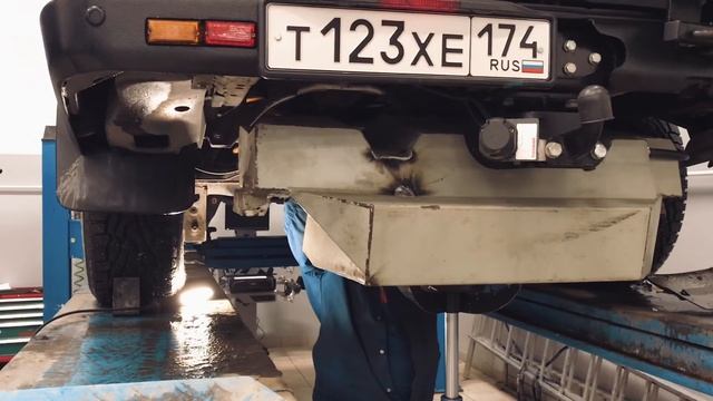 ДОПОЛНИТЕЛЬНЫЙ БАК ARB НА 180 ЛИТРОВ В ШТАТНОЕ МЕСТО НА LAND CRUISER 200. ОБЗОР УСТАНОВКИ смотреть онлайн