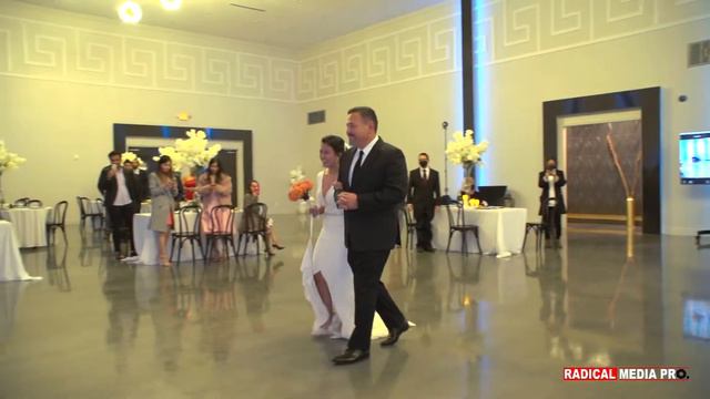 The Hamptons Event Venue Wedding // Lakdoma Lama + Eric-Daniel смотреть онлайн