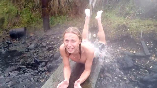 Гидромассаж , термальные источники Кындыг, Абхазия смотреть онлайн