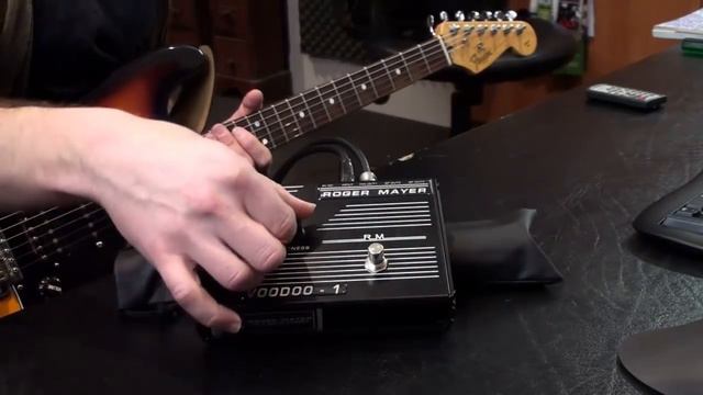 Roger Mayer Voodoo 1 pedal смотреть онлайн