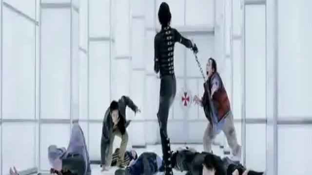 Resident Evil 5 Alice Vs. Zombies (Tokyo) смотреть онлайн