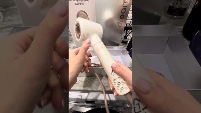 РАСПАКОВКА фен Dreame Hair Glory Hair Dryer White смотреть онлайн