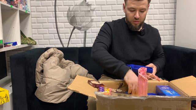 Небольшая распаковка смотреть онлайн