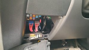 Замена предохранителя прикуривателя Рено Сценик 4