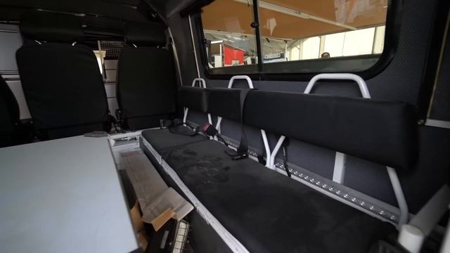 Die Geschichte dieses Wohnmobils ist spannend: Puch Pinzgauer 6x6 komplett wie neu restauriert. смотреть онлайн
