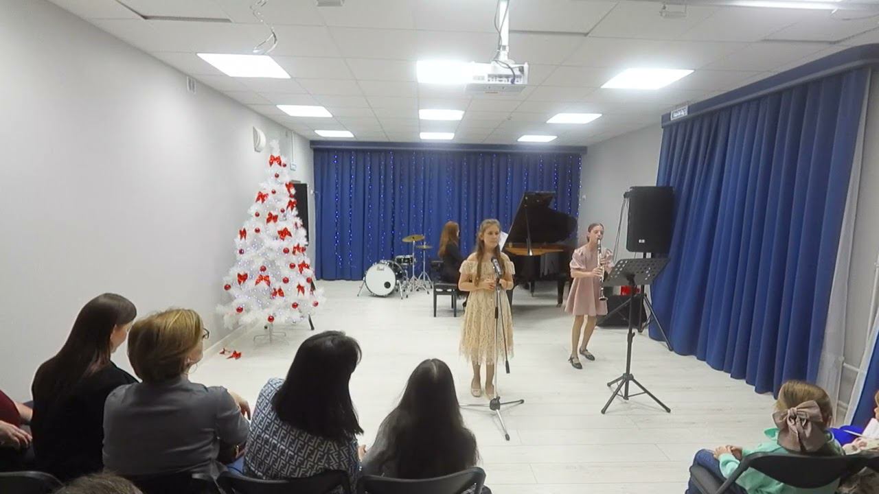 Муз. В. Гаврилина, сл. А. Шульгиной «Мама» смотреть онлайн